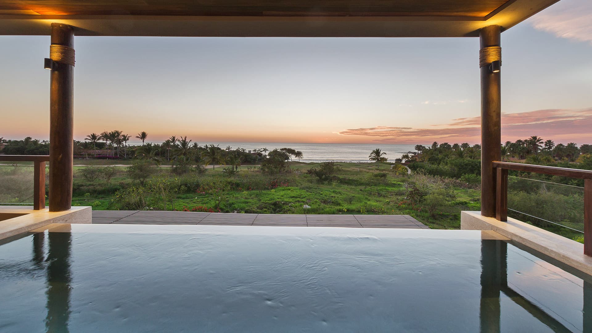 Condo Ceres Marietas 201B