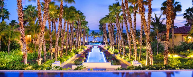 Hotel or Villa? Why Not Both?